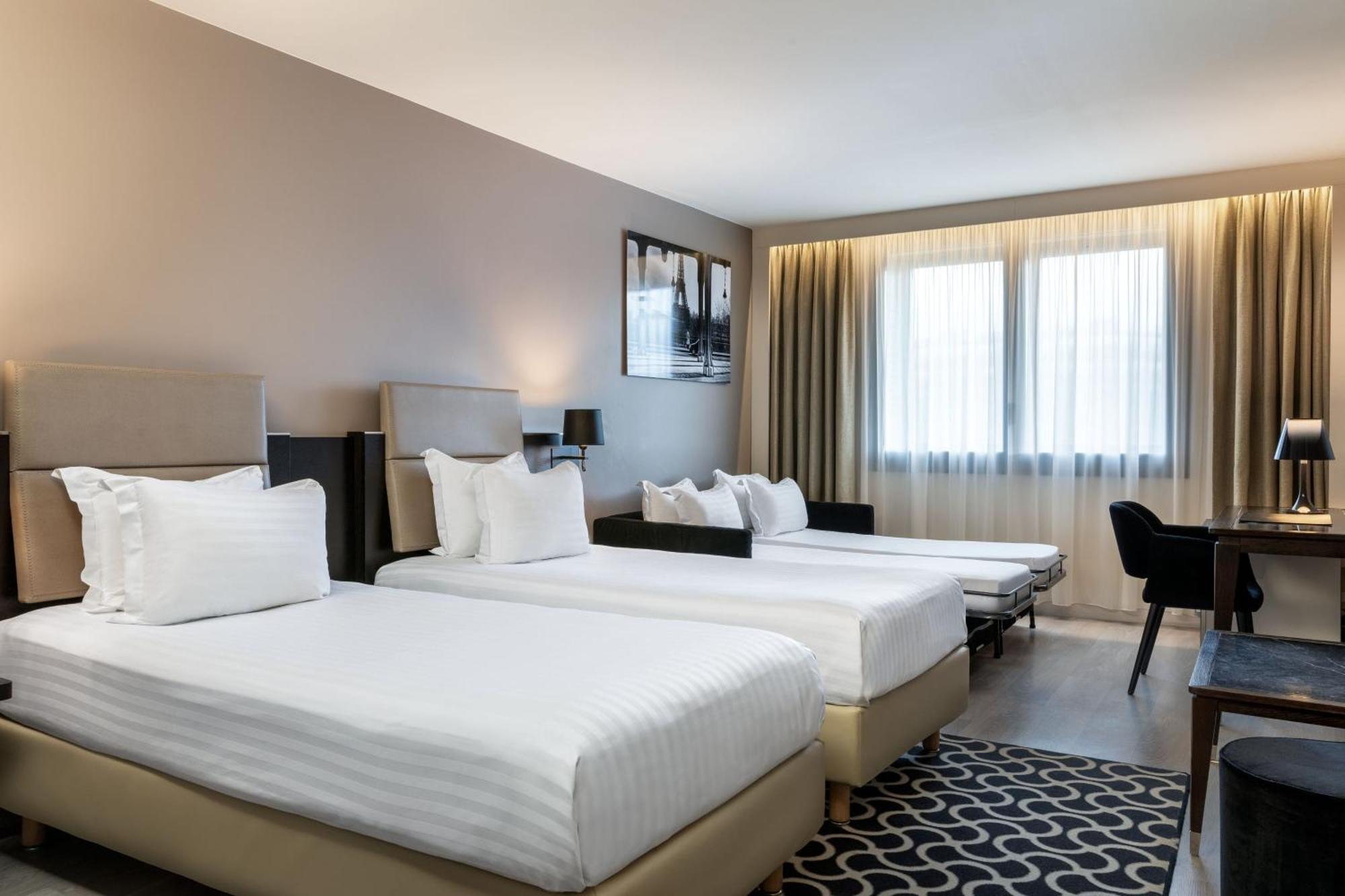 Ac Hotel Paris Porte Maillot By Marriott Exterior foto